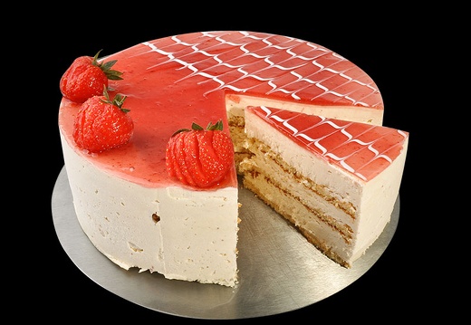 erdbeer-torte