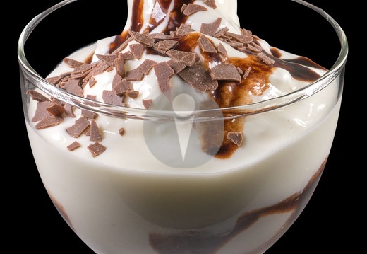 joghurt schokosauce raspel