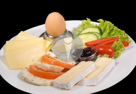 kaese fruehstueck ei