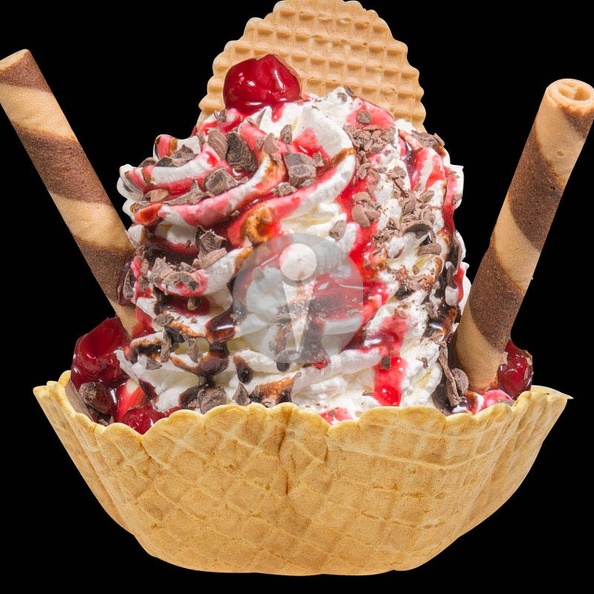 schwarzwaelder_kirsch_to_go_waffelbecher.jpg